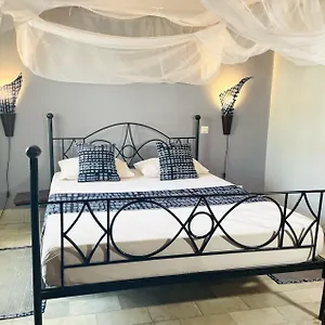 https://le-lodge-des-almadies.hotelsdakar.com